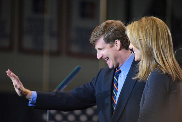 Patrick Kennedy to Write the Story of His Addiction