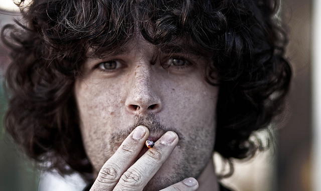 Smoking Cigarettes Increases Risk of Cocaine Addiction