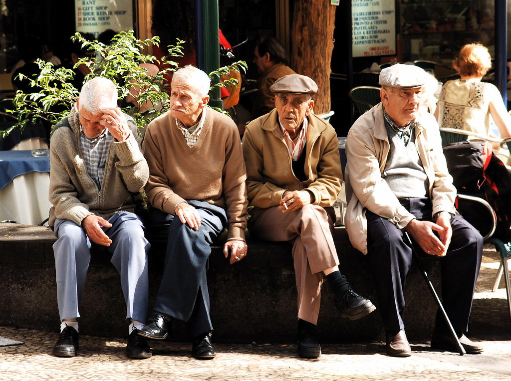More than a Third of Seniors Are Drinking at High Risk Levels