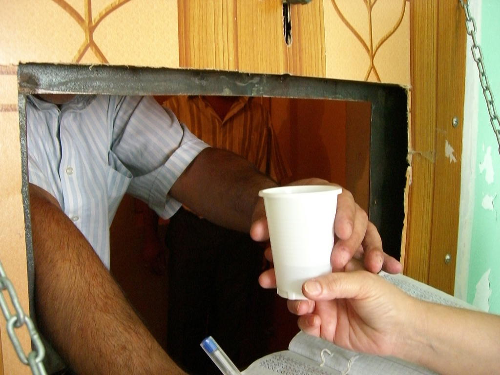 Methadone Protects Opiate Addicts from Hepatitis C