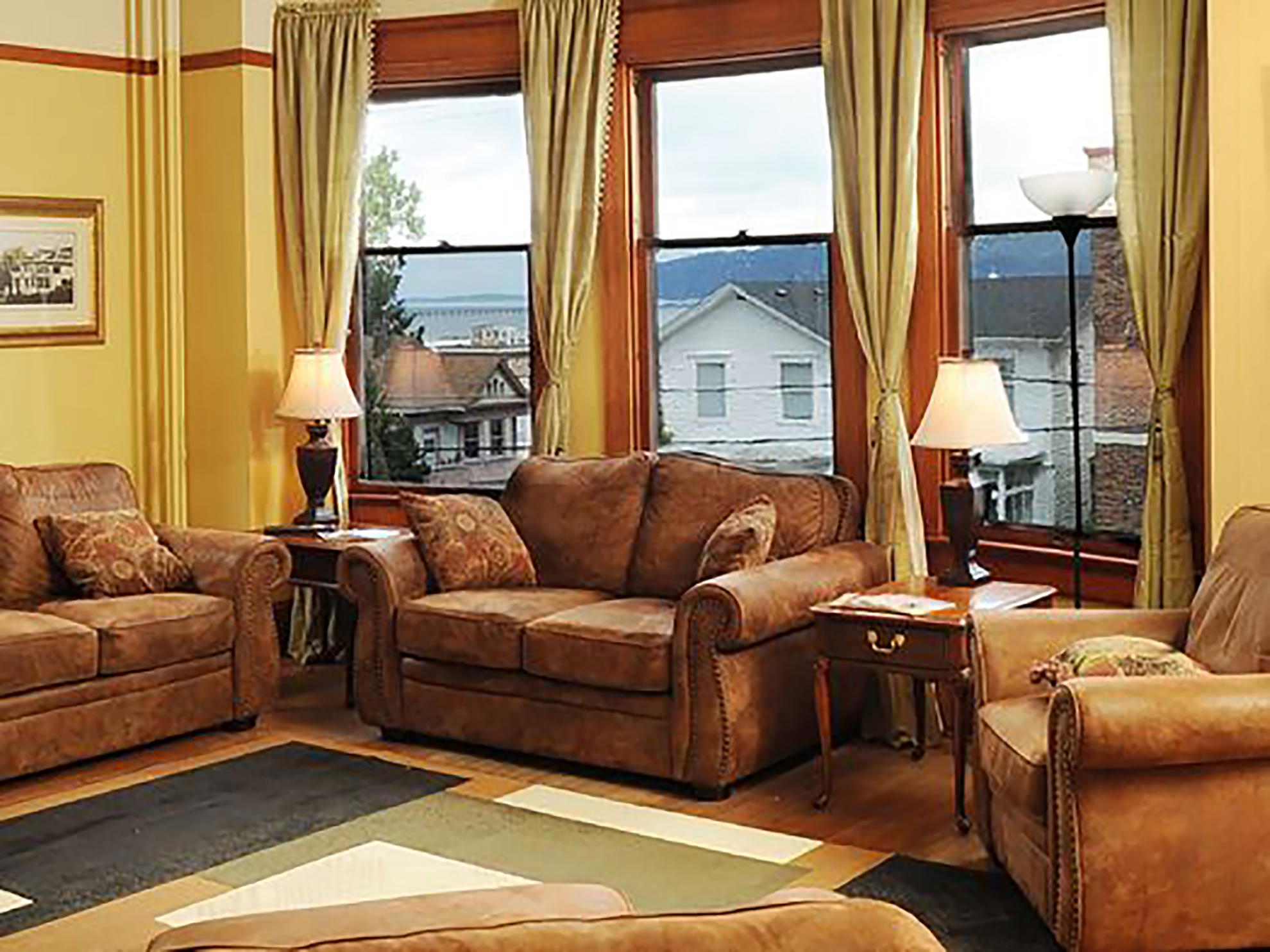 Sunspire Health Astoria Pointe — facility